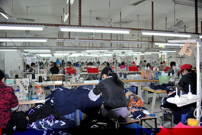 深圳市依 专注来样加工十一年，品质与服务的双优之选